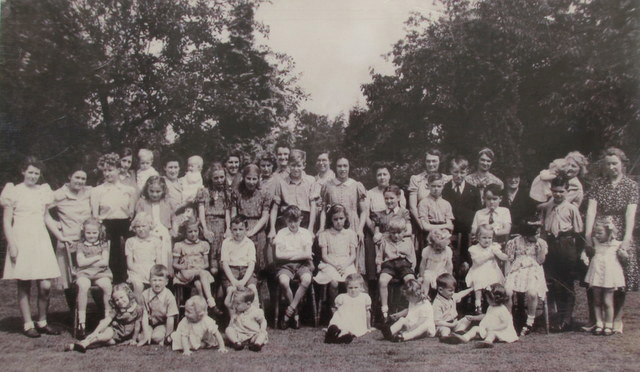 Fennels Way VE Day party from John Durham